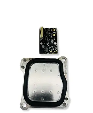 Volvo V60 Voltage converter/converter module 22015702 5905280B2 ST7496I