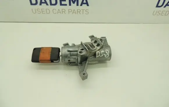Peugeot 4007 Ignition lock DS8