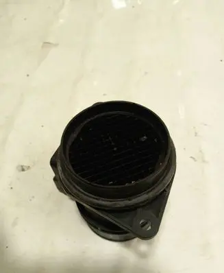 Volvo S40, V40 Mass air flow meter 7700114778 H7700104426 19976747