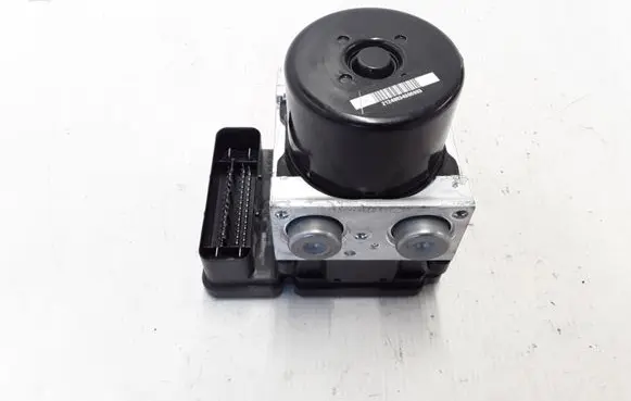 Volvo XC60 ABS Pump 30681619