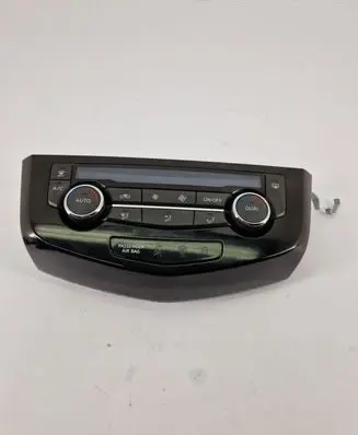 Nissan Qashqai Climate control unit 275004EA0A