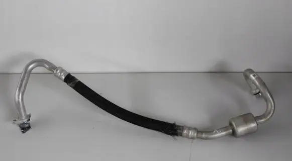 Nissan X-Trail T32 Air conditioning (A/C) pipe/hose 