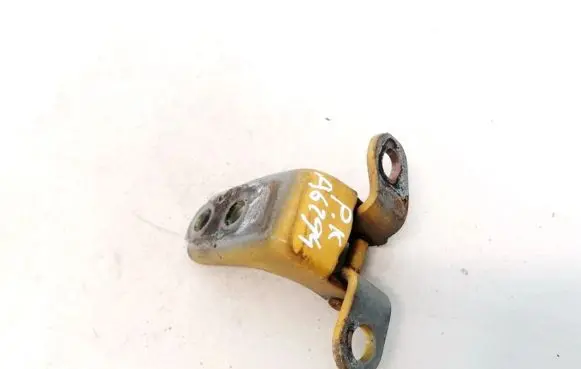 Honda Jazz Front door upper hinge
