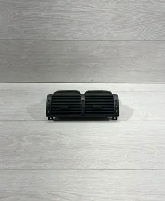 BMW 3 E46 Dash center air vent grill 8370742 8361895