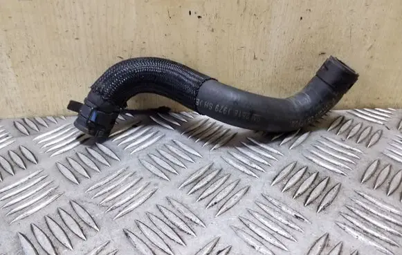 Chevrolet Orlando Engine coolant pipe/hose 25181979