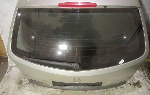 Tailgate/trunk/boot lid