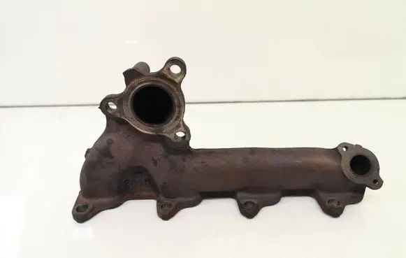 Lexus IS 220D-250-350 Exhaust manifold 26110