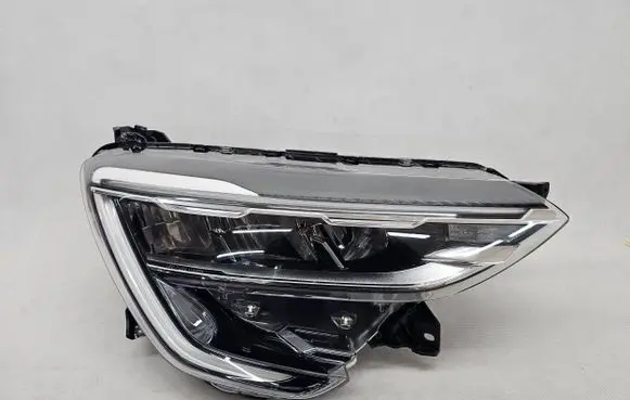 Renault Arkana Headlight/headlamp 260107780R