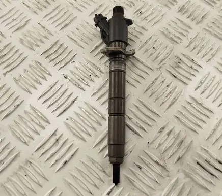 Fuel injector