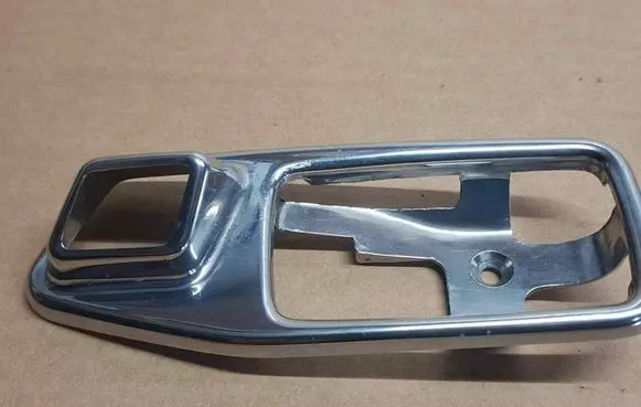 Mercedes-Benz 280 450 W116 Rear door handle cover 