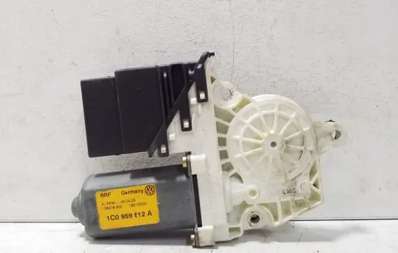Volkswagen Bora Rear door window regulator motor 1J4959812A