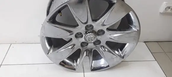 Buick Regal R18 alloy rim 