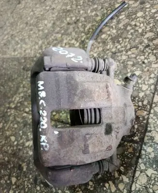 Mercedes-Benz C W203 Front brake caliper