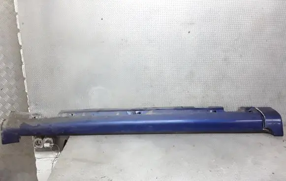Volvo V50 Sill