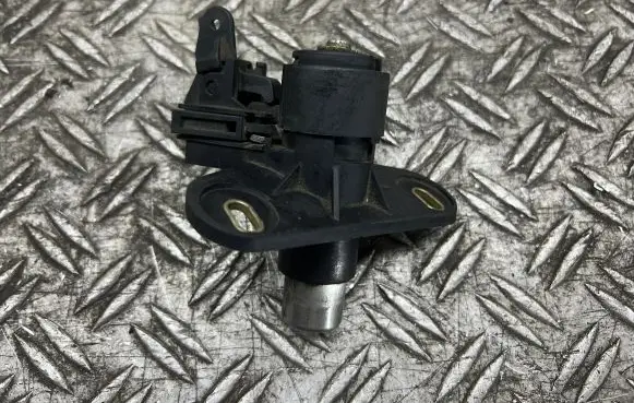 Opel Astra G Tailgate exterior lock 