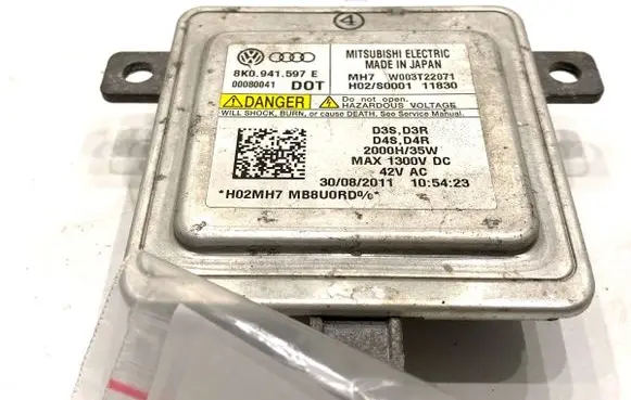 Audi A6 S6 C7 4G Voltage converter/converter module 8K0941597E