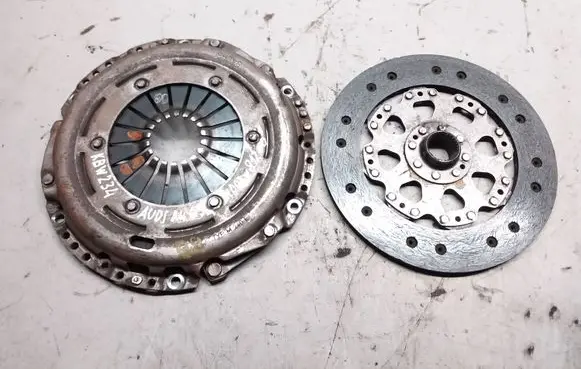Audi A4 S4 B8 8K Clutch set kit 3082000775 0B1141015A 201864000414