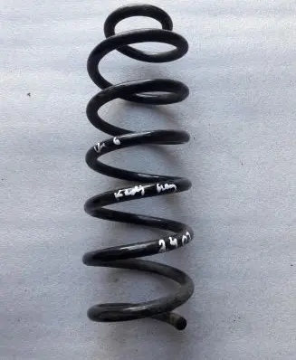 Renault Kadjar Rear coil spring