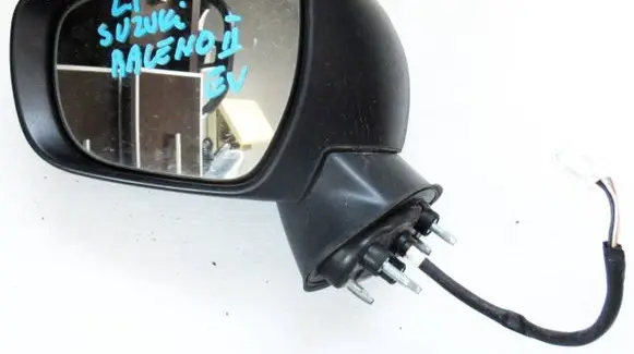 Suzuki Baleno IV Front door electric wing mirror