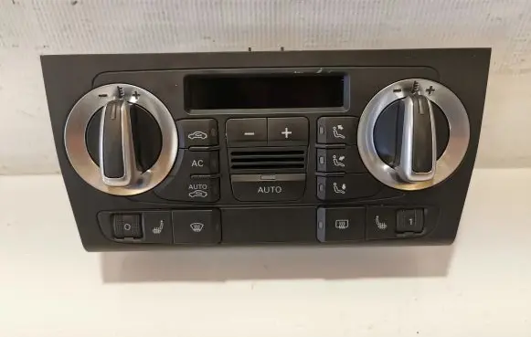 Audi A3 S3 A3 Sportback 8P Climate control unit 8P0820043BN
