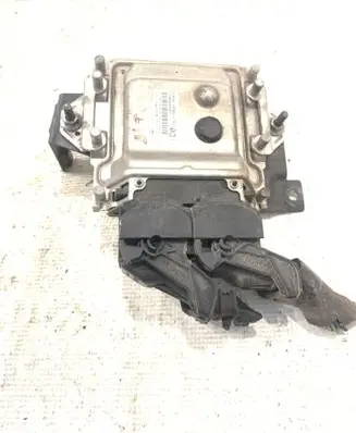 Suzuki Alto Engine control unit/module 0261S04260 3392068K01