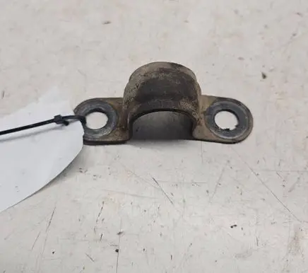 Mini One - Cooper R50 - 53 Sway bar bush bracket, front 