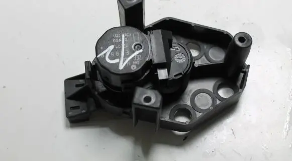 BMW Z4 E85 E86 Air flap motor/actuator 6936717