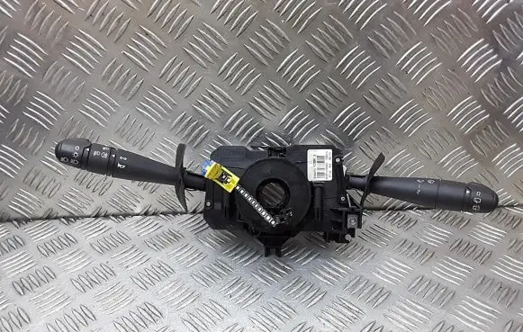 Dacia Duster Wiper turn signal indicator stalk/switch 255675128R