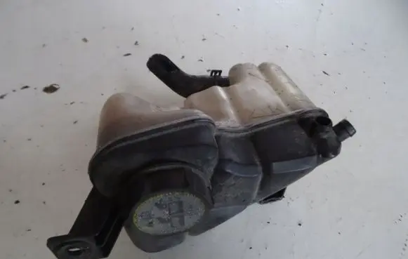 Ford Mondeo MK IV Fuel tank 