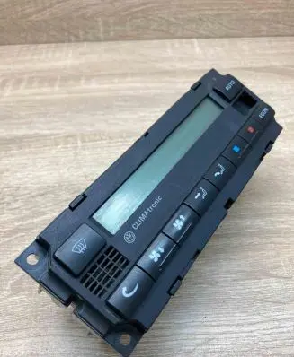 Volkswagen PASSAT B5 Climate control unit VWPassatB5Clima WithPlug