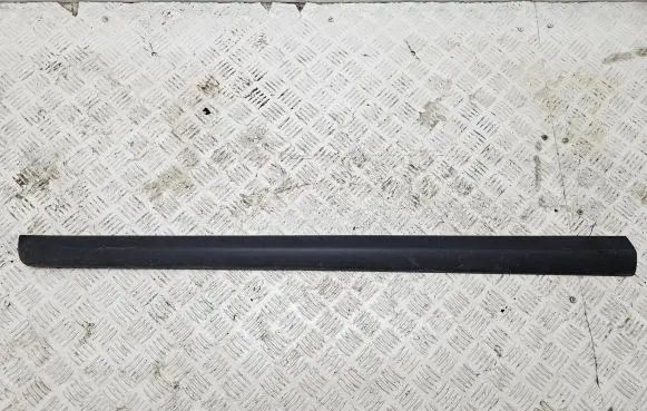 Ford Kuga I Front door trim (molding) 8V41S20307AA