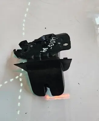 Audi Q7 4L Tailgate/trunk/boot lock/catch/latch 8P4827505B