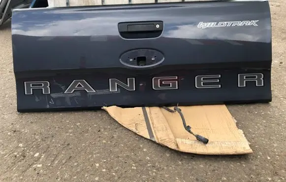 Ford Ranger Truck tailgate 
