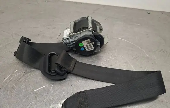 Volkswagen Golf V Front seatbelt 1K4857706AG 609823100A