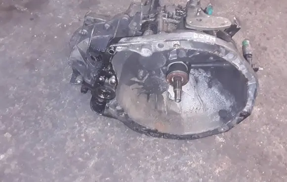 Renault Espace IV Manual 6 speed gearbox 8200011892 8200065323