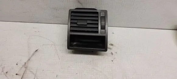 Volkswagen Transporter - Caravelle T5 Dashboard side air vent grill/cover trim 7H1819203A