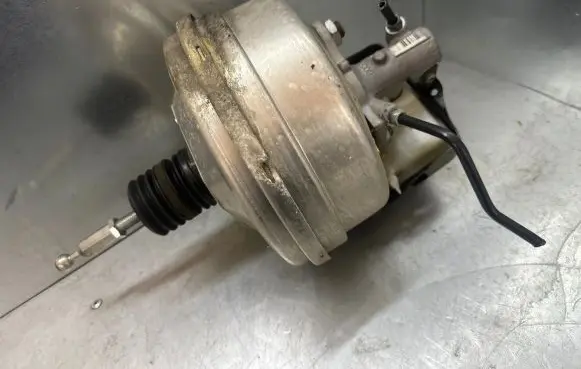 Audi A6 S6 C7 4G Brake booster 4G1612103A