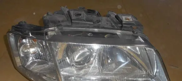 Audi A6 S6 C5 4B Headlight/headlamp 148468-00
