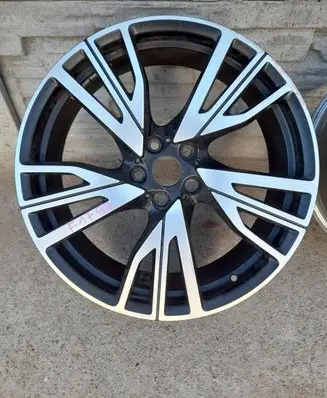 BMW i8 R20 alloy rim 