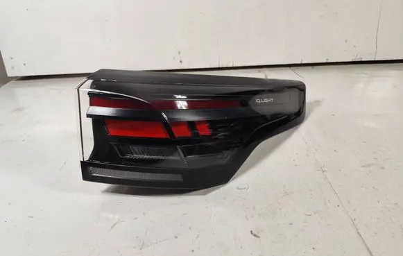 Volkswagen Tiguan Rear/tail lights 571945208 82470201