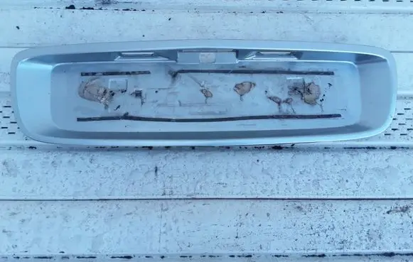 Nissan Primera Tailgate/boot cover trim set 90810AU20