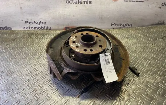 Mercedes-Benz ML W164 Rear wheel hub