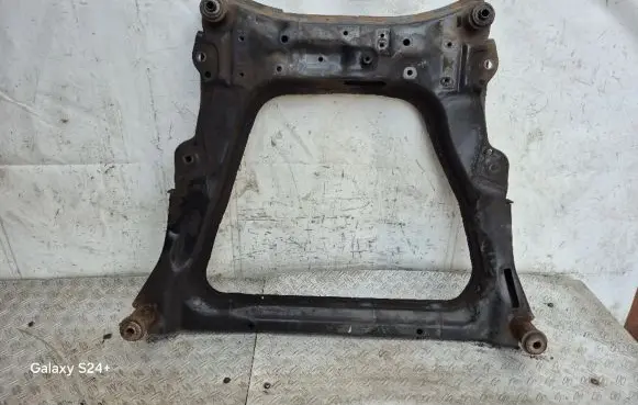 Nissan Juke I F15 Front subframe