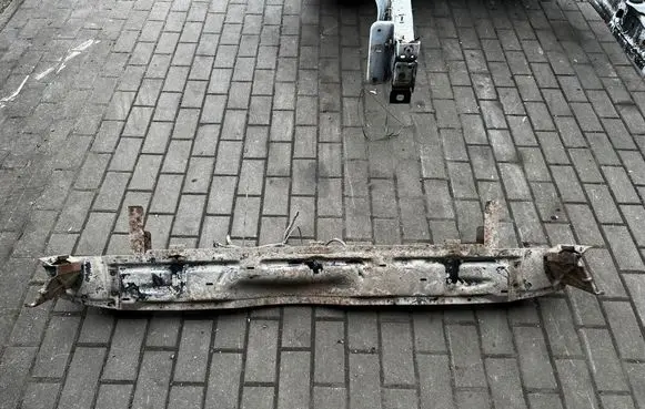 Opel Frontera B Rear bumper cross member