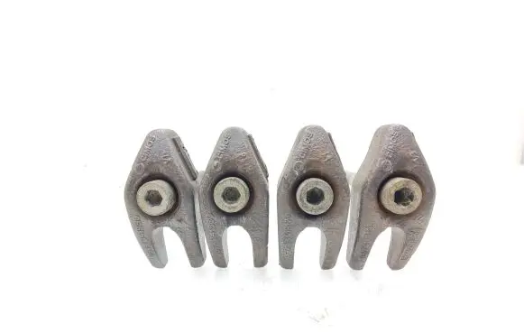 Ford Mondeo MK V Fuel Injector clamp holder 9674341880