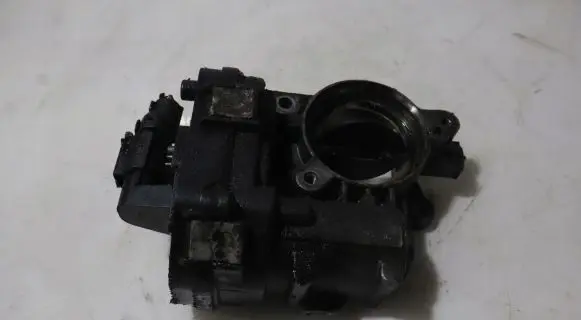 Opel Astra H Engine shut-off valve 