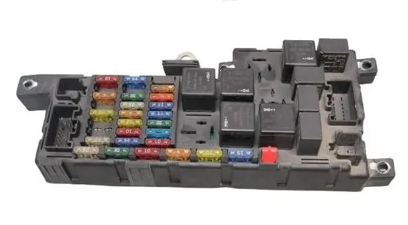 Volvo S60 Fuse module 8678449 518828017