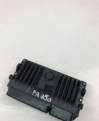 Toyota Yaris Engine control unit/module 89661K0082