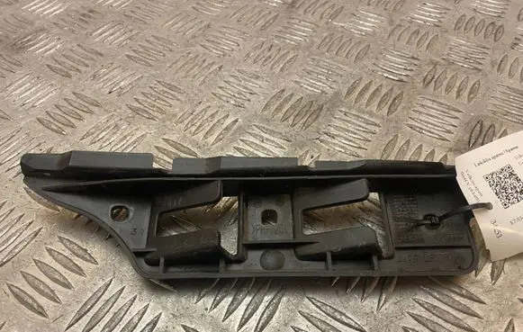 Volkswagen Golf V Fender mounting bracket 1K0807184