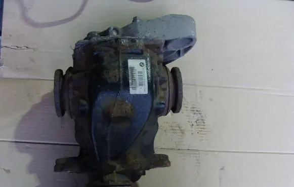 BMW X1 E84 Rear differential 7614713 8912072003280002